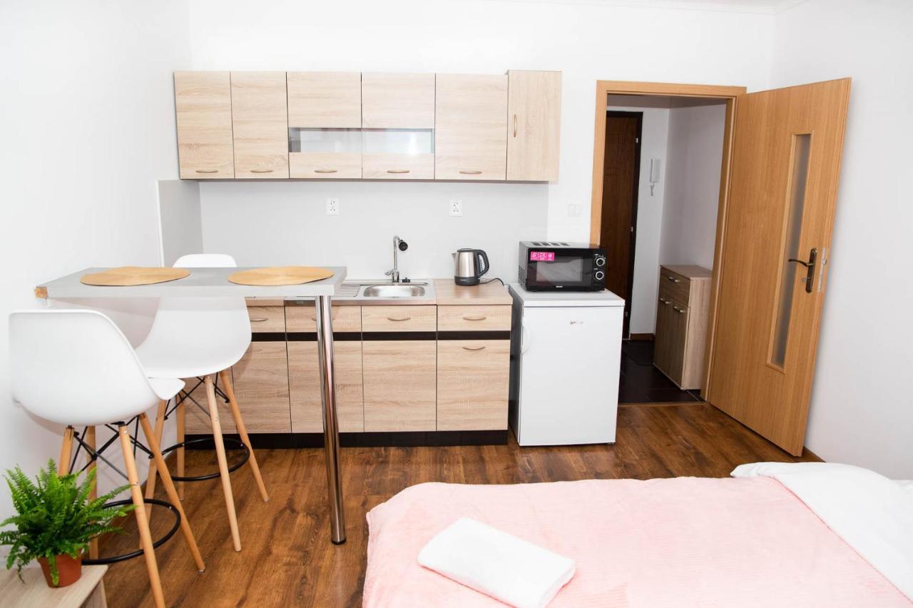 Cosy Studio In Nové Zámky Exteriér fotografie